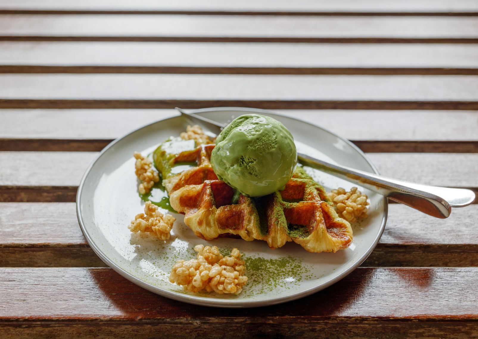 Matcha is på croissant vafler, Japan