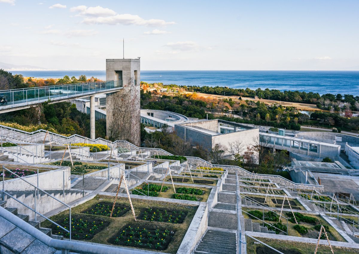 Awaji-Yumebutai i Hyogo designet av Tadao Ando