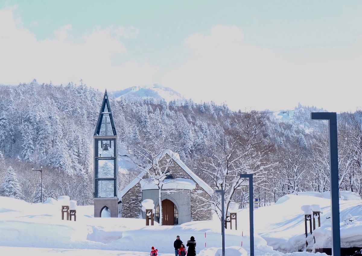 Kapell i Kiroro skianlegg på Hokkaido