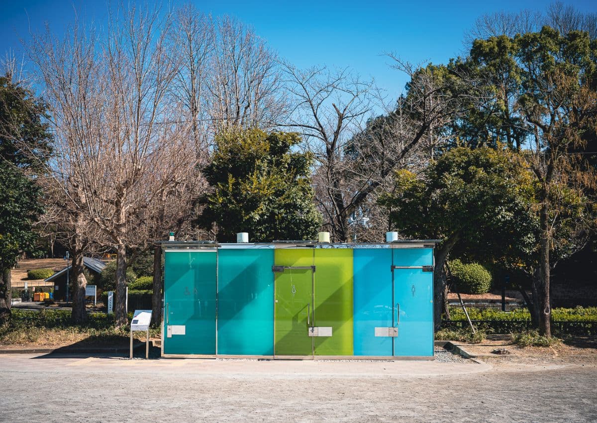 offentlige toaletter i Tokyo designet av Shigeru Ban