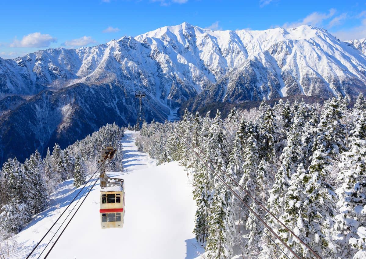 Shin-Hotaka taubane på Mt. Hotaka om vinteren, Nagano