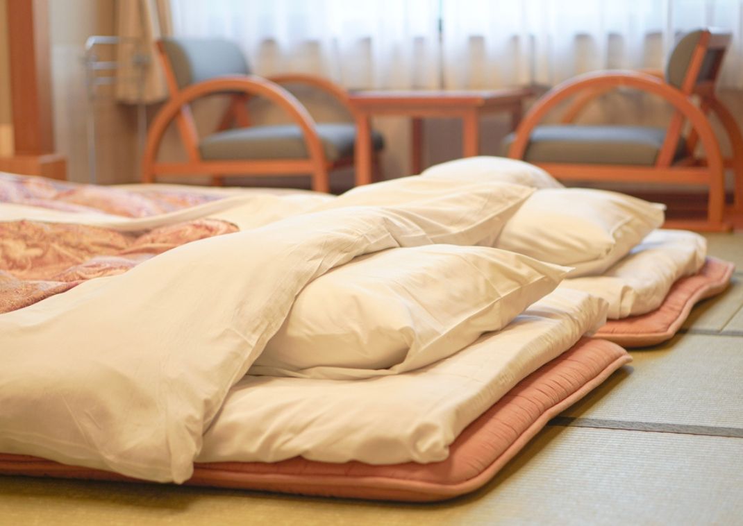 ryokan med to futon madrasser