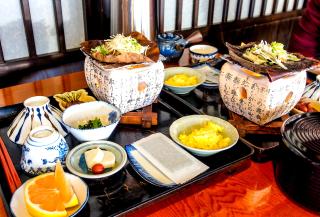 Frokost på en ryokan, Hakone nasjonalpark