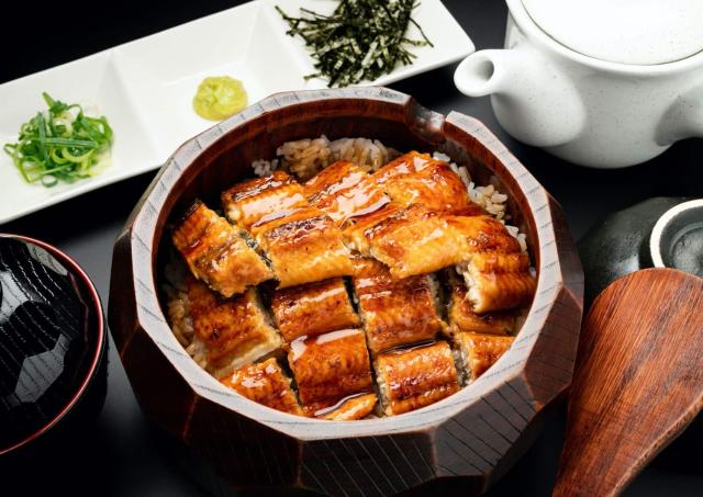 Grillet unagi-ål over ris