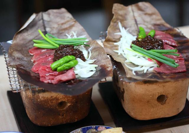 Hoba Miso, en tradisjonell rett fra Takayama