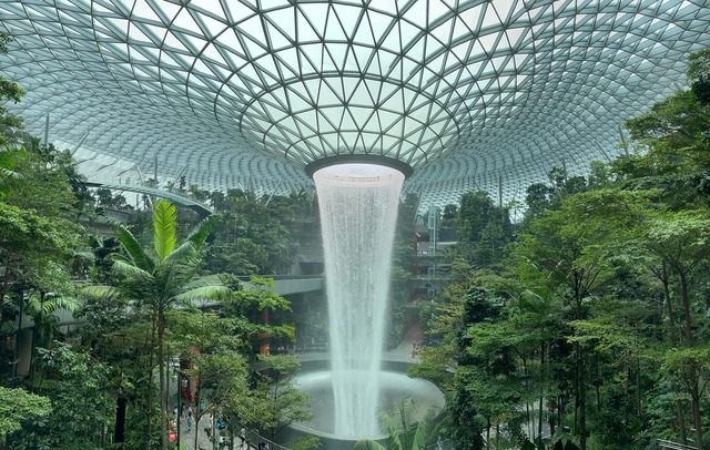 Regnvirvel, Changi lufthavn