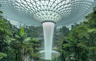 Regnvirvel, Changi lufthavn