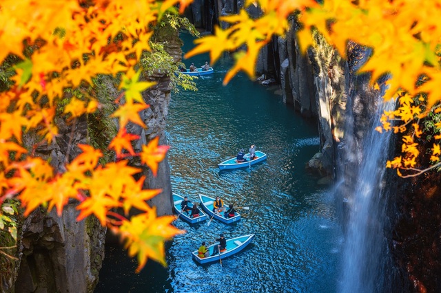 Høstløv ved Takachiho Gorge, Miyazaki
