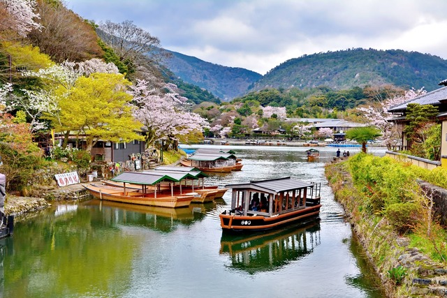 Båttur fra Arashiyama, Japan