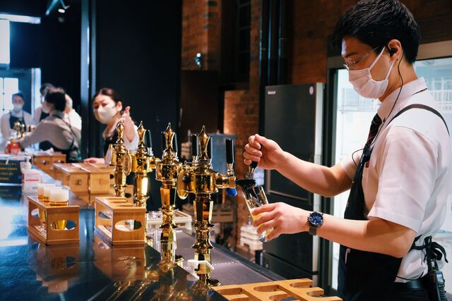 Bartendere på Sapporo Beer Museum
