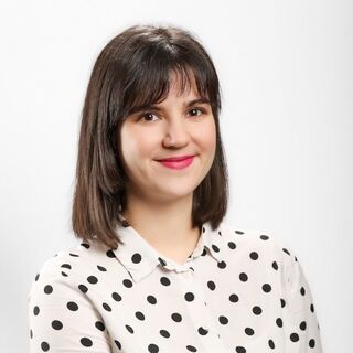 Henriett Hauer - Grafisk designer