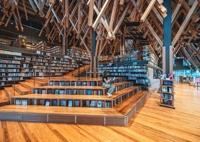 Kengo Kumass Kumo no Ue bibliotek i Yusuhara
